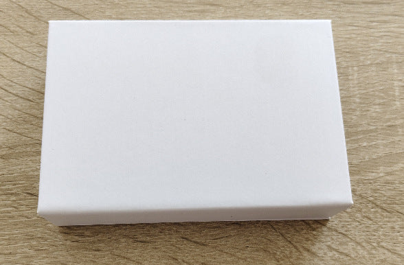 Natural Jade Gua Sha Tool – Heart-Shaped Facial & Body Massage Stone