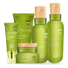Skincare: Cleansers, Serums, Moisturizers & Masks