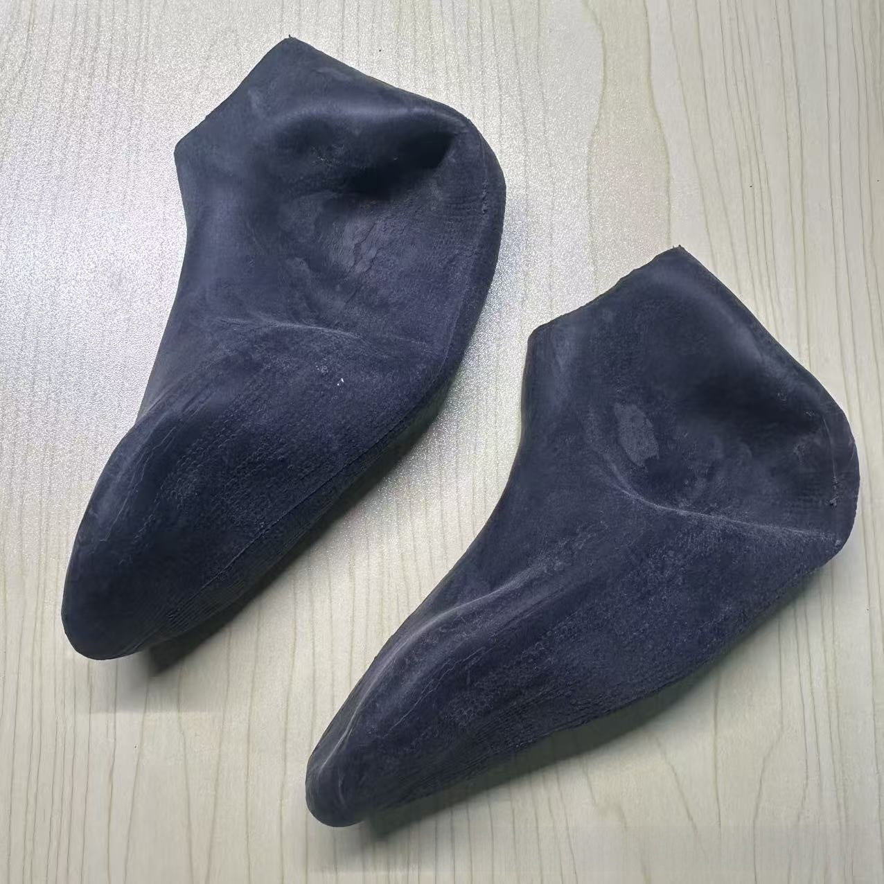 Silicone Moisturizing Heel Socks – Reusable Anti-Crack Foot Sleeve, view 9