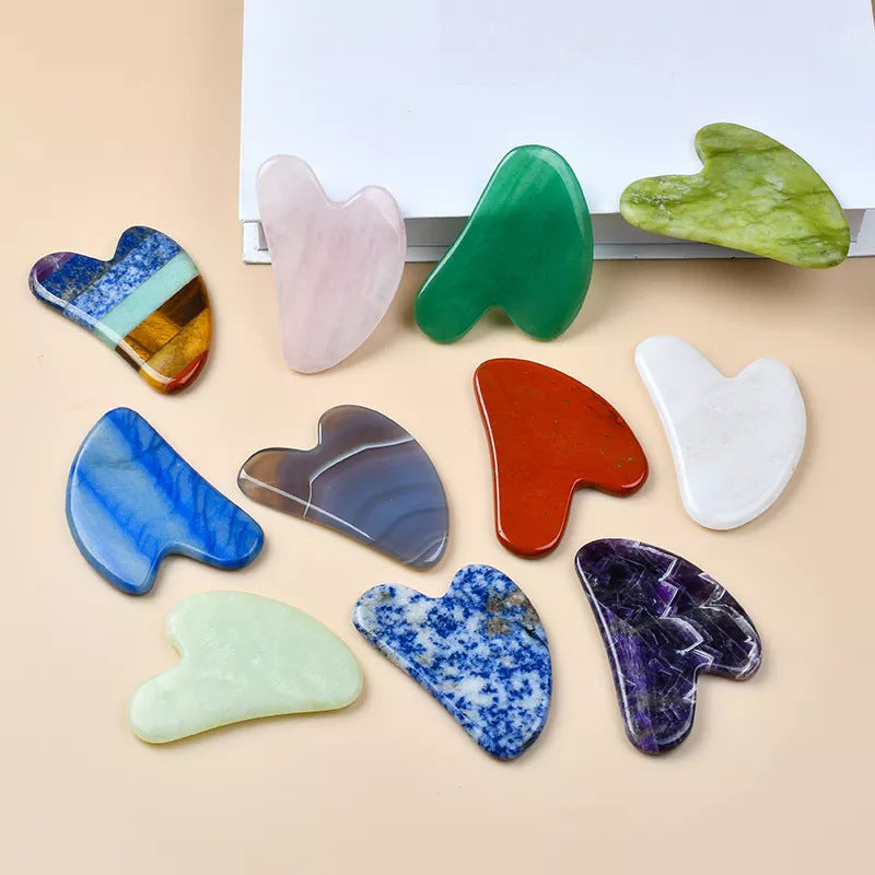 Natural Jade Gua Sha Tool – Heart-Shaped Facial & Body Massage Stone