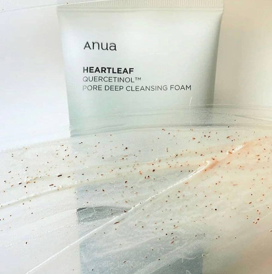 Anua Heartleaf Quercetinol Pore Deep Cleansing Foam Cleanser 150ml – Pore-Deep Soothing Cleanser