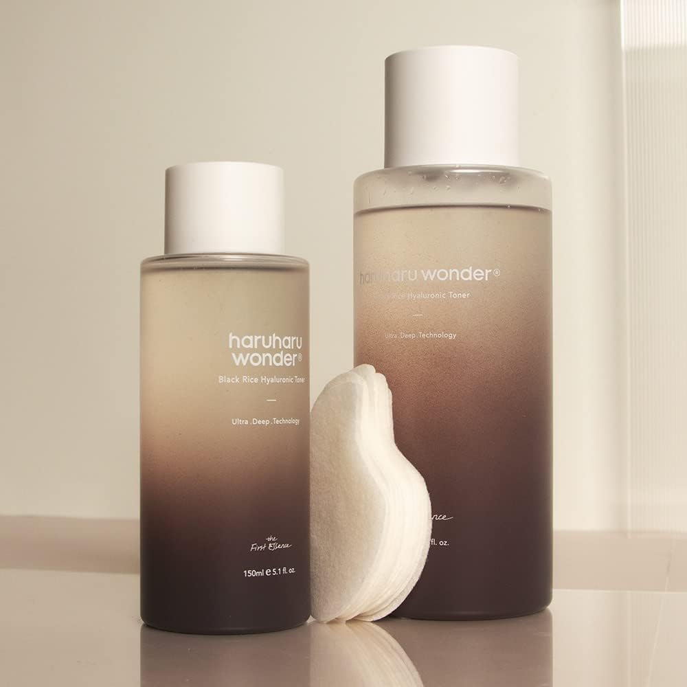 Haruharu Wonder Black Rice Hyaluronic Toner, Deep Hydration, Glass Skin, Hyaluronic Acid, Lavender Oil, Skin Plumpling, Korean Skincare, Vegan, Cruelty-Free, 10.1 Fl.Oz