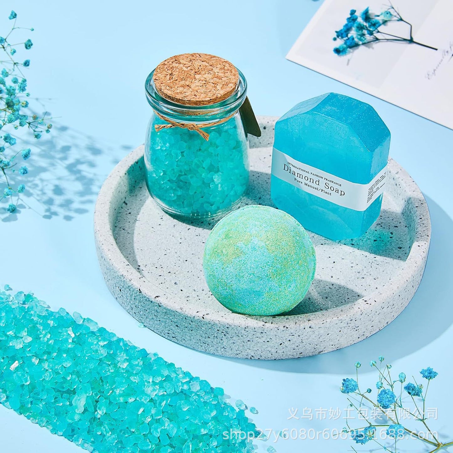 Blue Spa Birthday Gift Box – 6‑Piece Relaxation & Self‑Care Set for Mom & Her